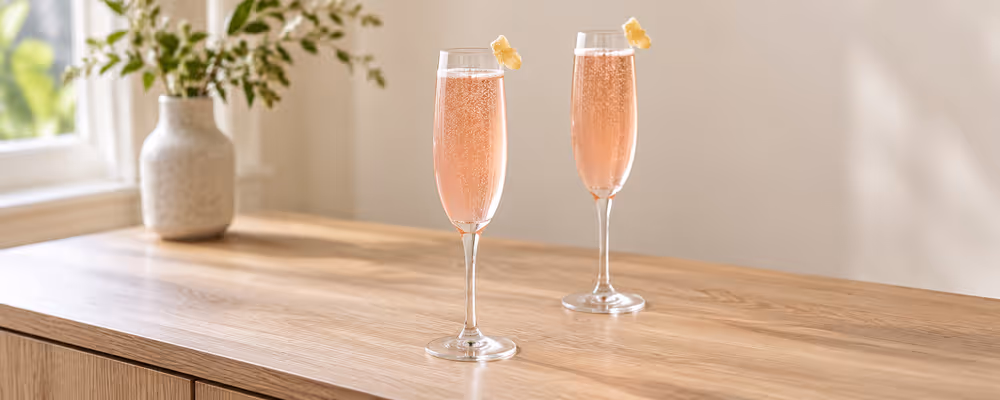Rhubarb & Ginger Virgin Fizz
